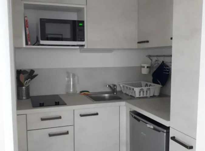 Joli Entre La Et La Appartamento Hyères